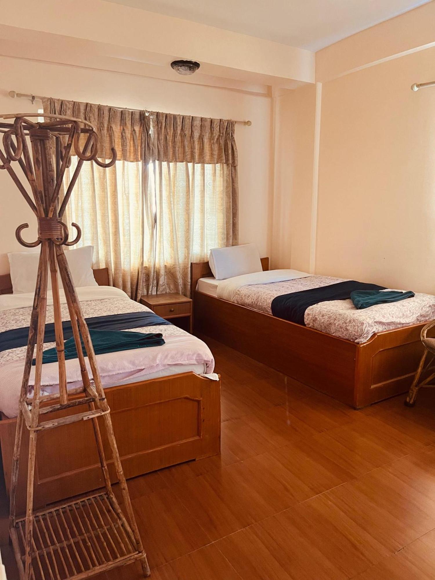 פוקהרה Hotel Global Inn מראה חיצוני תמונה